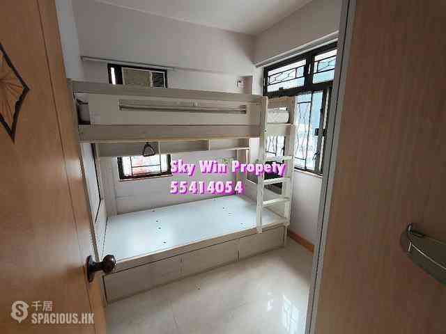 Wan Chai - Kin Lee Building 09