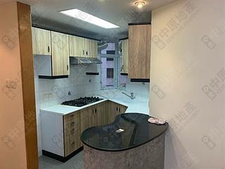Mid Levels Central - Jing Tai Garden Mansion 04