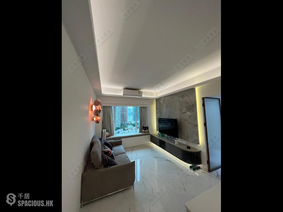West Kowloon - Sorrento 01