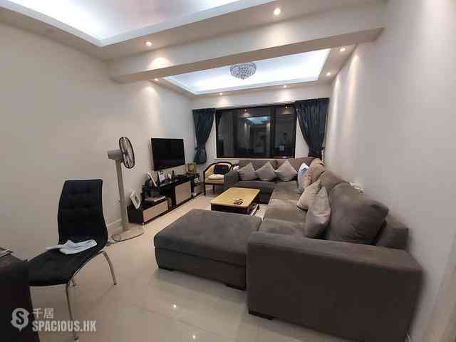 Tin Hau - Hung On Building 01