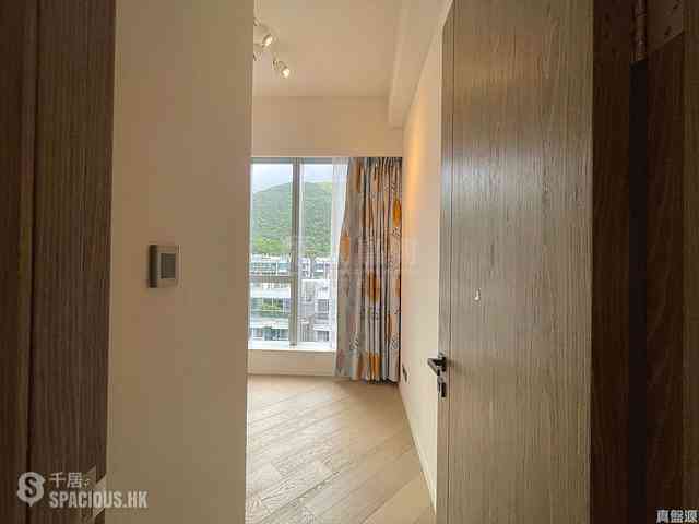 Clear Water Bay - Mount Pavilia Block 5 08