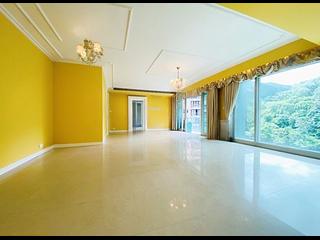 Tai Hang - The Legend Block 3 02