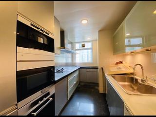 Tai Hang - The Legend Block 3 08