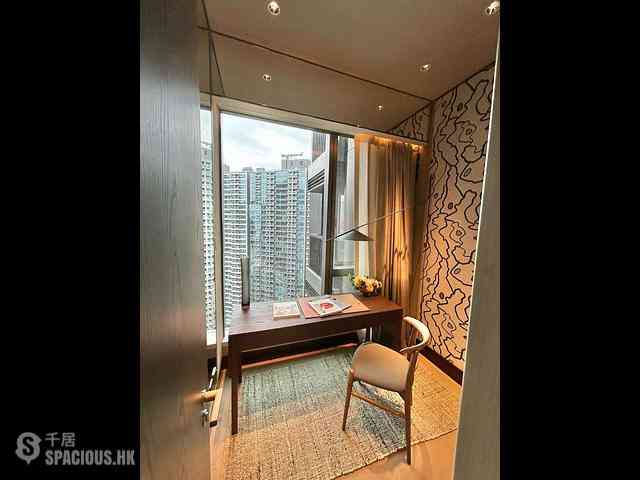 Kai Tak - The Knightsbridge Harbour Mansion 11