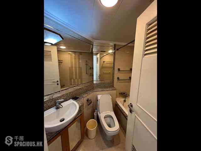Tung Chung - Caribbean Coast Phase 2 Albany Cove Tower 6 05