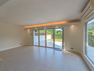 Sai Kung - Venice Villa 02