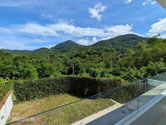 Sai Kung - Venice Villa 12