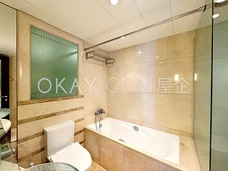 West Kowloon - The Harbourside 18