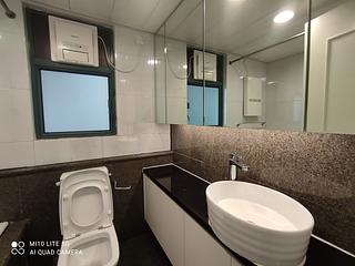 Mid Levels West - 80 Robinson Road 03