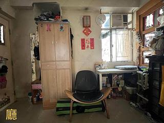 Sai Ying Pun - Wing Cheung Building 04