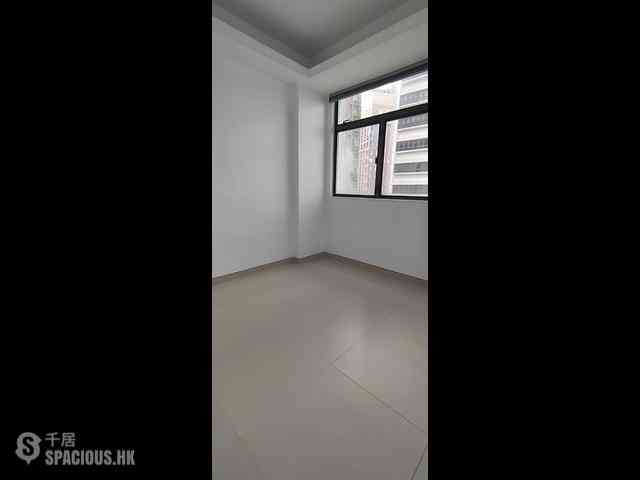 Shek Tong Tsui - Kong Chian Tower Block 2 03