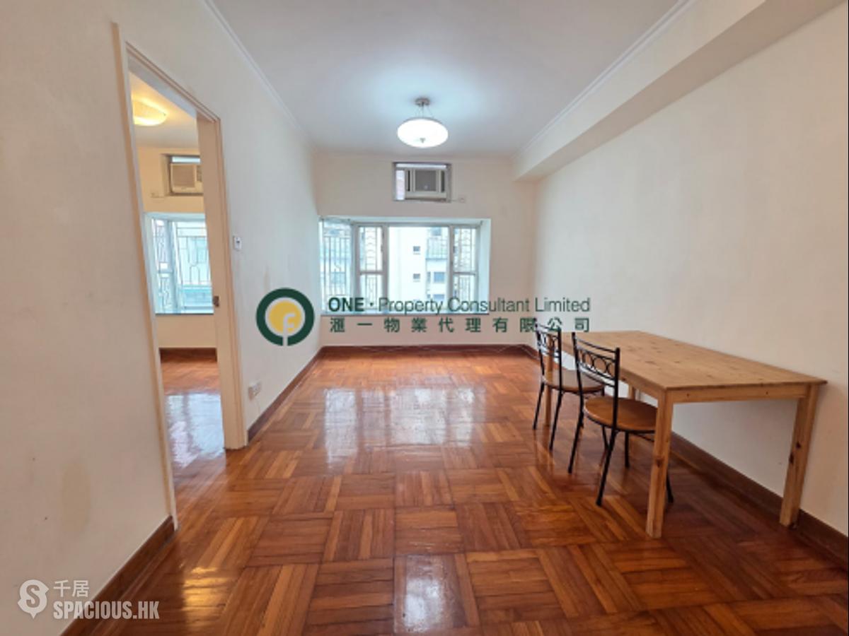 Sai Ying Pun - Lechler Court 01