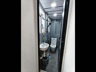 Central - 12, Gough Street 04
