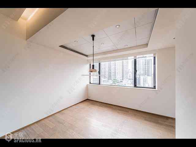 Pok Fu Lam - Albany Court 03
