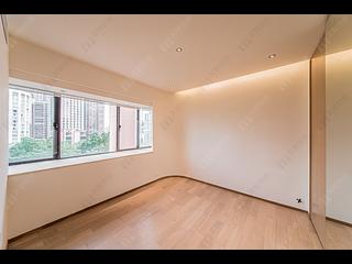 Pok Fu Lam - Albany Court 09