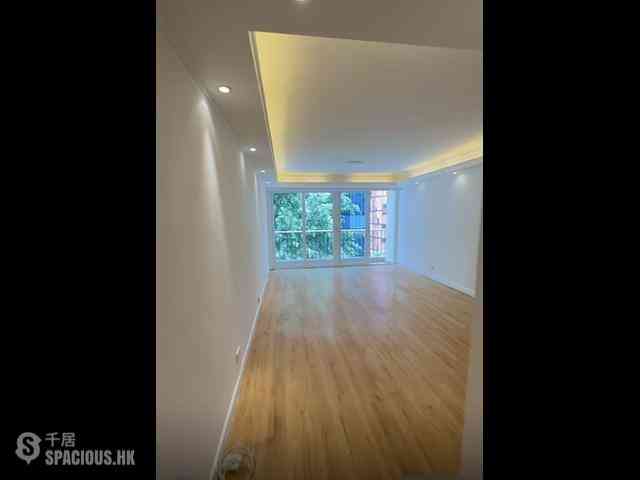 Wan Chai - Phoenix Court Block 5 02