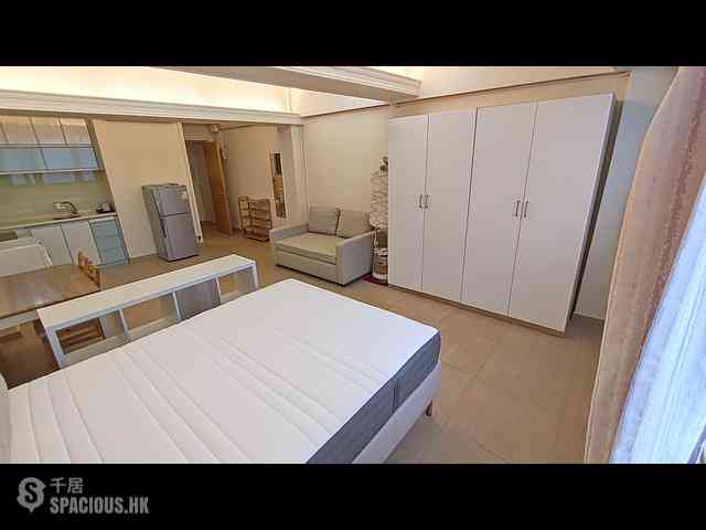 Sheung Wan - 2, Bonham Strand 01