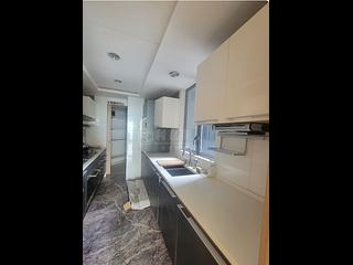 West Kowloon - The Cullinan (Tower 21 Zone 6 Aster Sky) 06