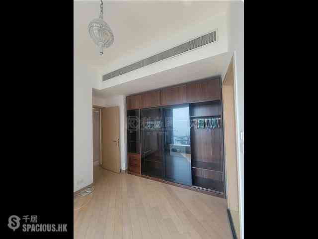 West Kowloon - The Cullinan (Tower 21 Zone 6 Aster Sky) 10
