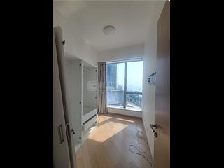 West Kowloon - The Cullinan (Tower 21 Zone 6 Aster Sky) 12