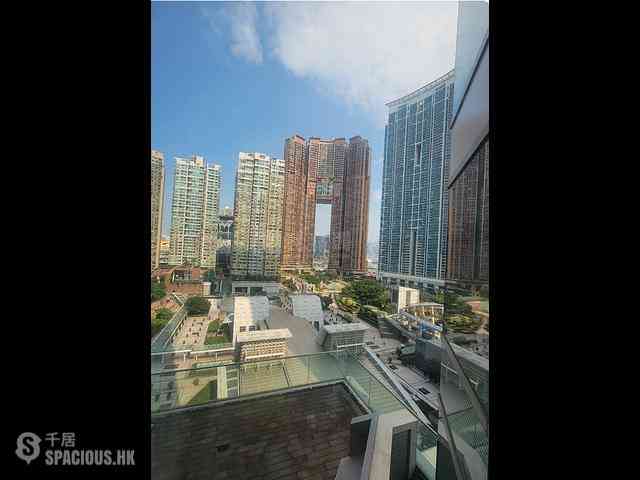 West Kowloon - The Cullinan (Tower 21 Zone 6 Aster Sky) 13
