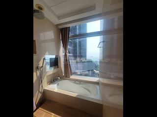 West Kowloon - The Cullinan (Tower 21 Zone 6 Aster Sky) 14