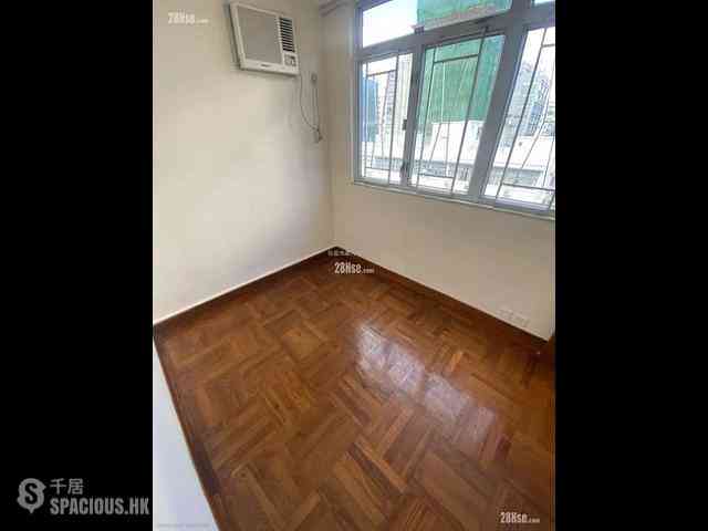 North Point - Hang Ying House 07