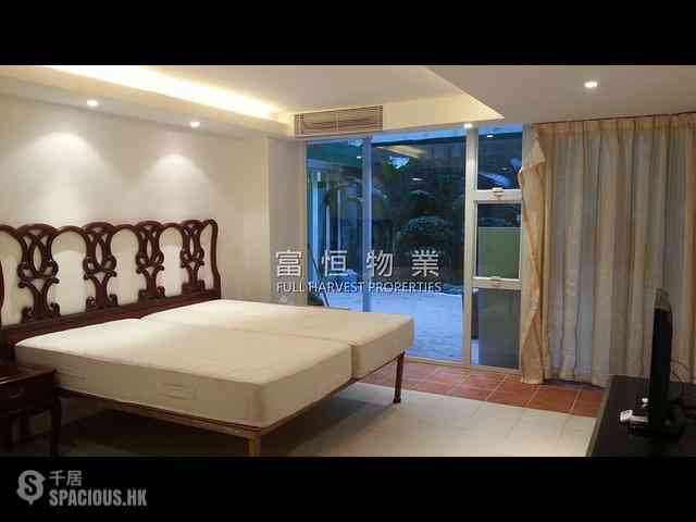 Happy Valley - Green Valley Mansion 04