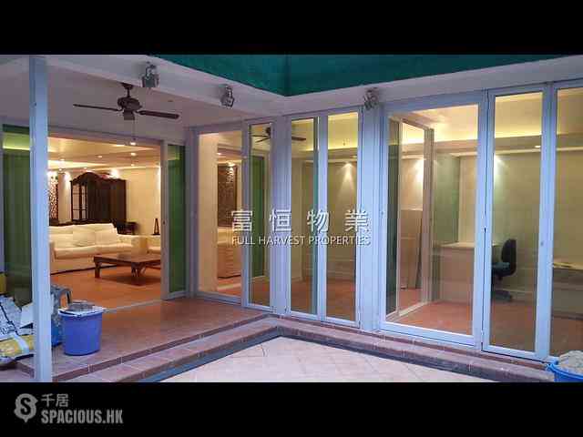 Happy Valley - Green Valley Mansion 05