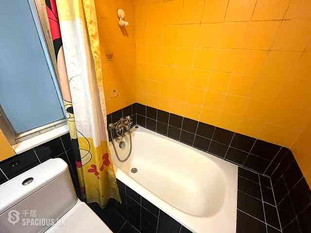 Quarry Bay - Kornhill Garden Block 7 12