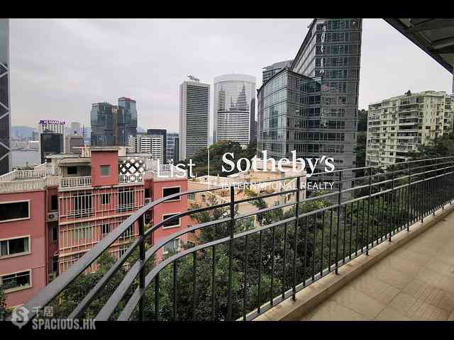 Mid Levels Central - Welsby Court 01