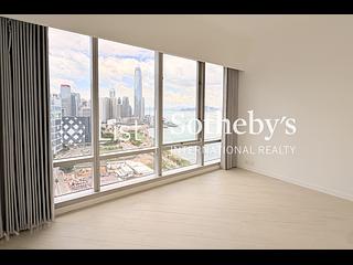 Wan Chai - Convention Plaza Apartments 04