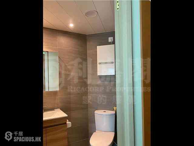 West Kowloon - Sorrento Phase 1 Block 5 05