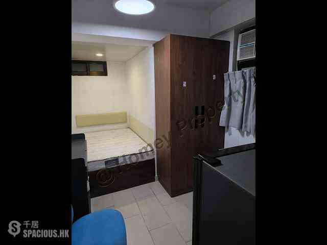 Jordan - New Lucky House 04
