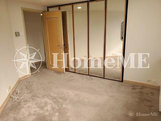 Wan Chai - Convention Plaza Apartments 08