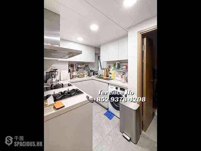 Beacon Hill - Dynasty Heights Tropicana 07