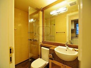 Sheung Wan - Queen's Terrace Block 2 04