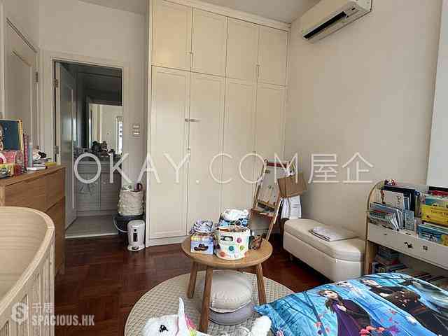 Mid Levels Central - 5G, Bowen Road 11