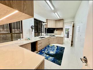 Braemar Hill - Wilshire Towers 07