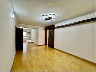 Braemar Hill - Wilshire Towers 05