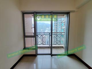 Kennedy Town - The Merton Tower 1 02