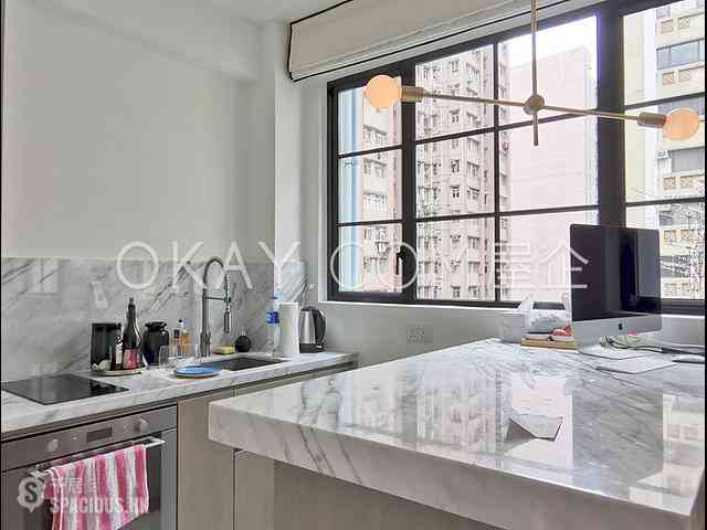Sheung Wan - 19-21, Tung Street 06