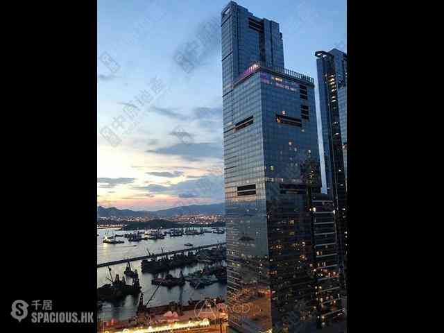 West Kowloon - The Harbourside Block 3 01