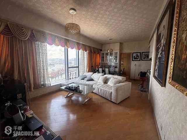 West Kowloon - The Cullinan (Tower 21 Zone 2 Luna Sky) 01