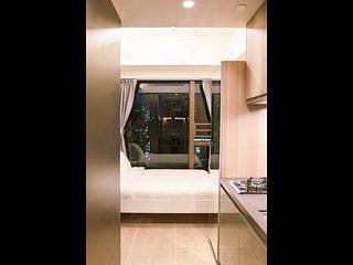 North Point - One Prestige 02