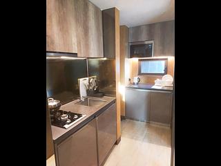 North Point - One Prestige 03