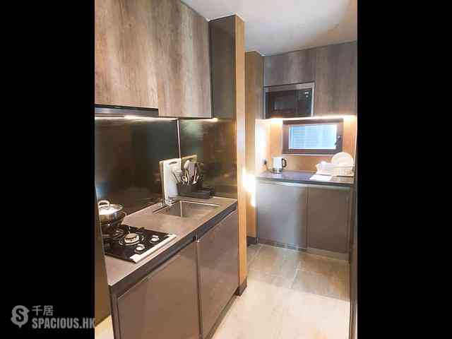 North Point - One Prestige 03