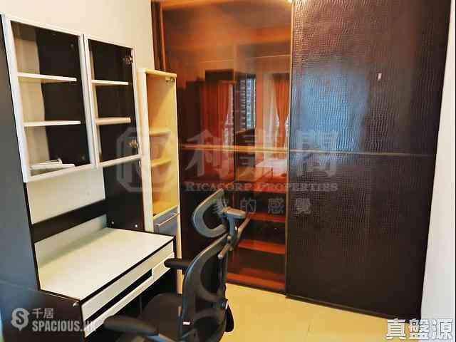 Tiu Keng Leng - Metro Town Phase 1 Block 5 06