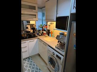 Sheung Wan - Queen's Terrace 04