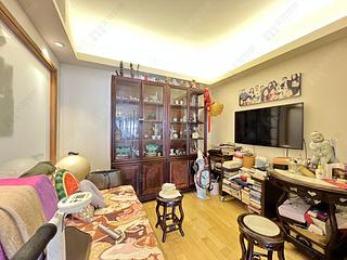 Mid Levels Central - Wing Hong Mansion 08
